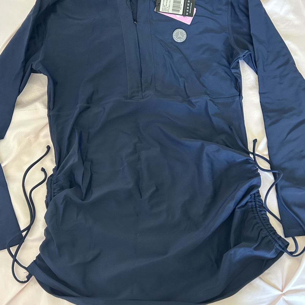 RELLECIGA Women's Long Sleeve Rashguard New